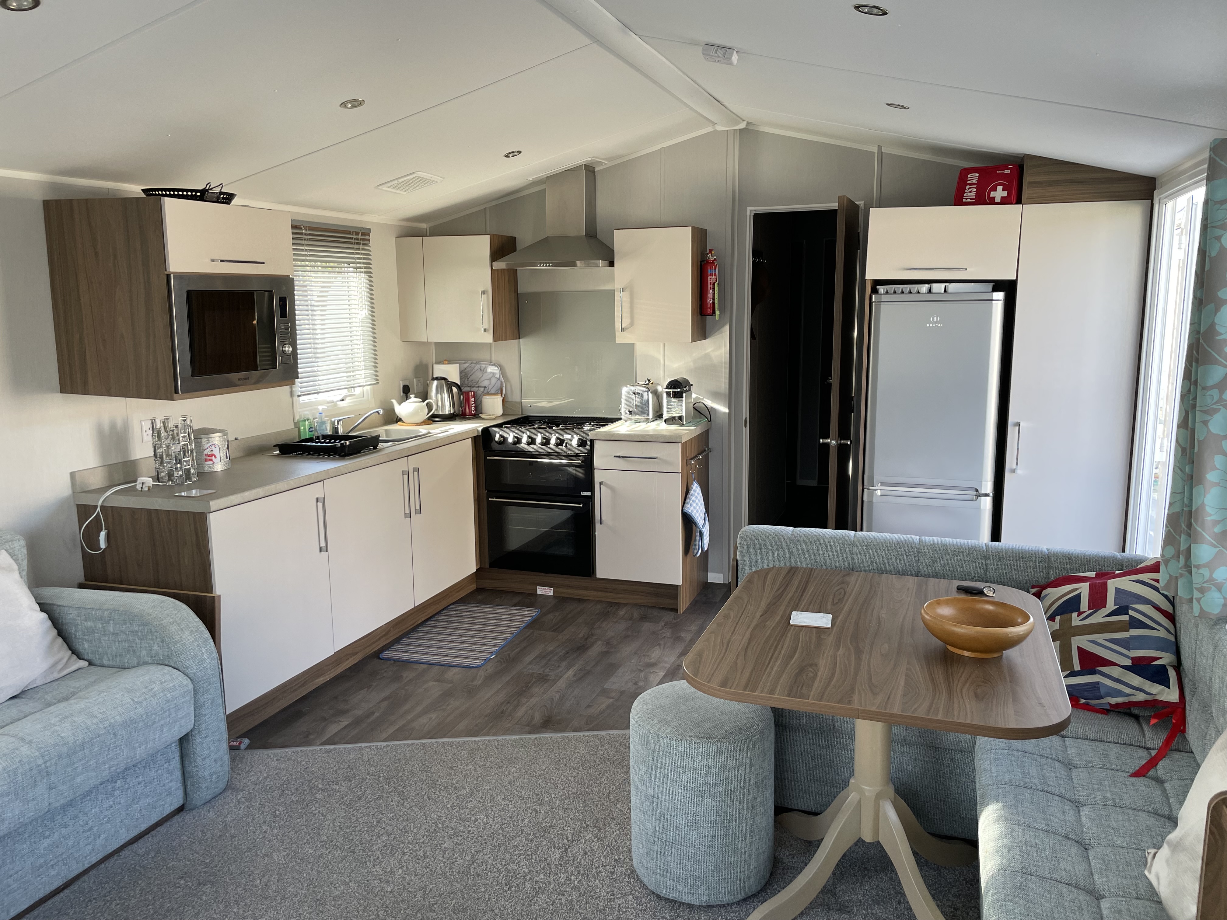 Picture of Willerby Seasons 3 bedroom 8 berth At Kiln Park Tenby